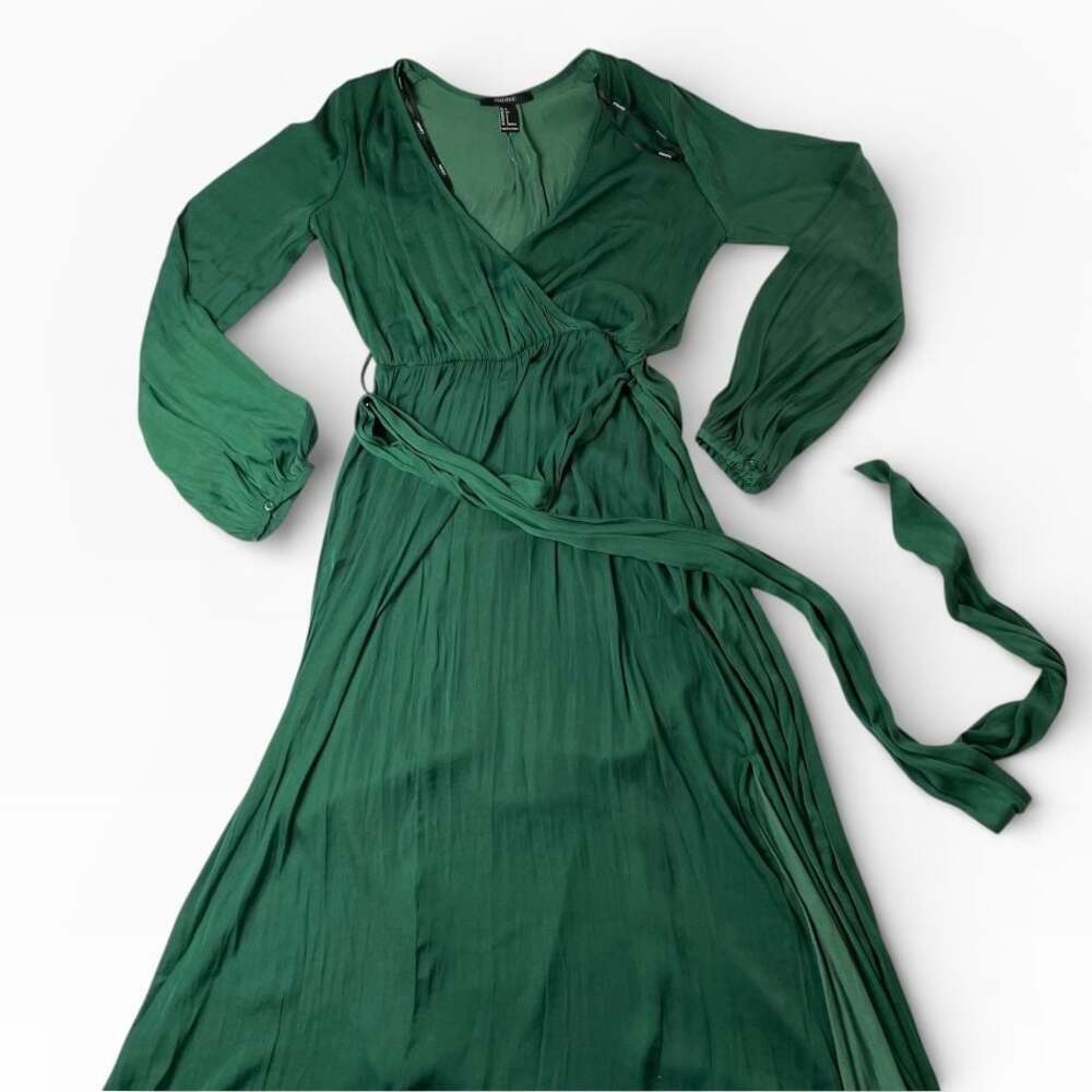 Forever 21 Green Long Sleeve Wrap Maxi Dress Size Small - Picture 2 of 5